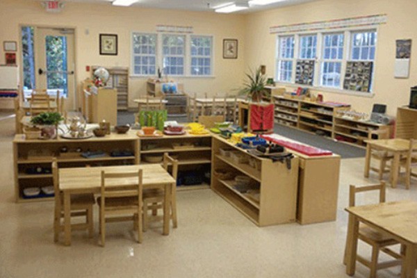 Montessori Toddler Primary School