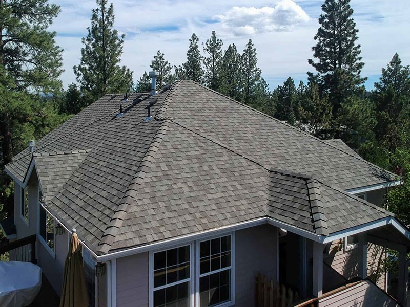 Why You Should Hire Our Roofing Services