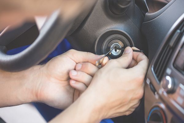 Car Lockout Assistance The Woodlands, TX